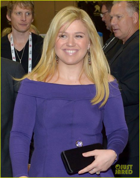 Kelly Clarkson: Držati moramo skupaj
