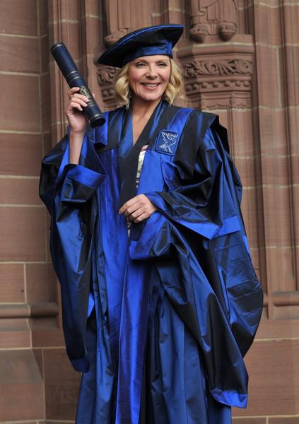 Kim Cattrall prejela častno diplomo profesorice seksa