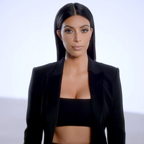 Opa! Kakšno vročo uslugo ponuja Kim Kardashian?