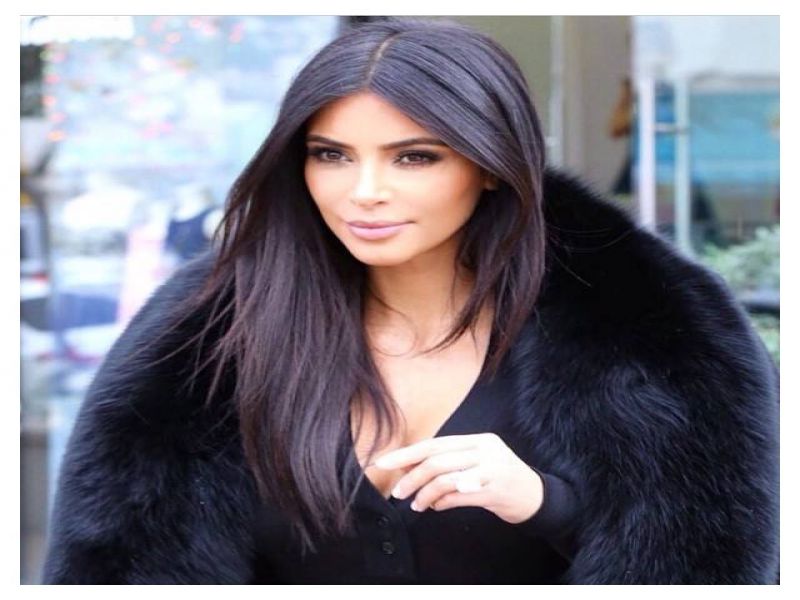 Vau! Kim Kardashian se stiska k Obami