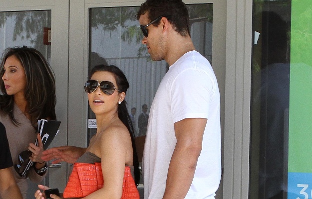 Kim Kardashian določila datum svoje razkošne poroke