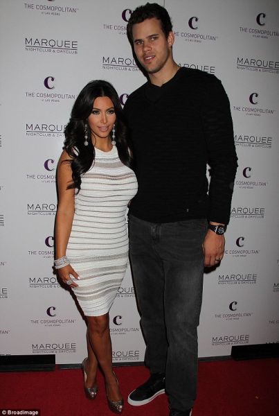 Ups! Bivšega Kim Kardashian toži zaradi herpesa!