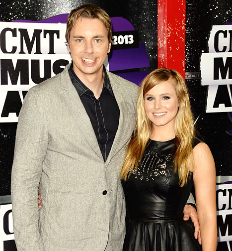 Uau! Kristen Bell & Dax Shepard sta se poročila!