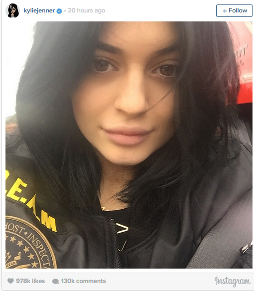 Šok! Bo šla Kylie Jenner pod nož?