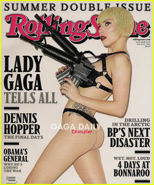 FOTO Lady Gaga v bizarni opravi pozirala za naslovnico Rolling Stones