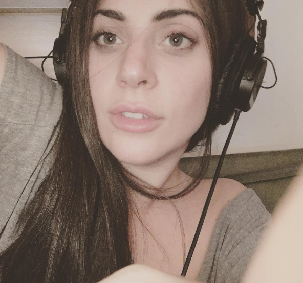 Lady Gaga se je poklonila pokojnemu fotografu