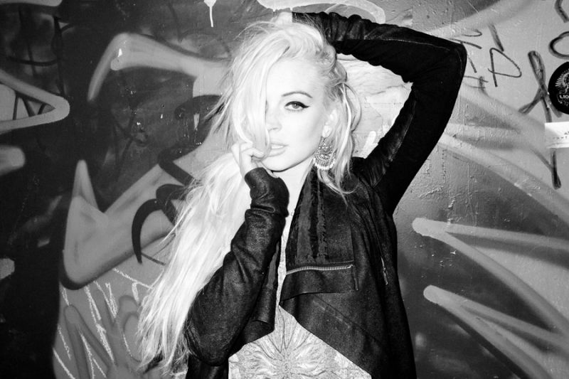 Lindsay Lohan končno našla poklic: Postala je fotomodel!