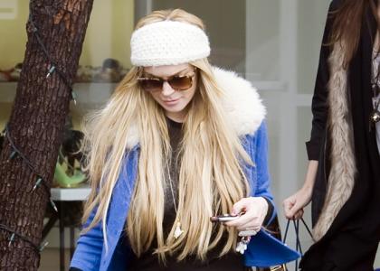 Lindsay Lohan sočustvuje s Charlijem Sheenom