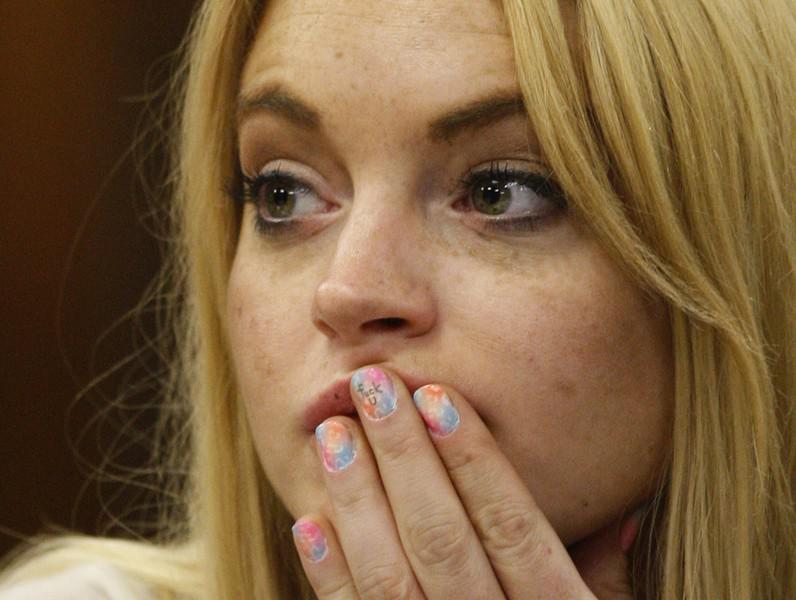 Obsojeno Lindsay Lohan v zaporu čakajo lezbijske bande