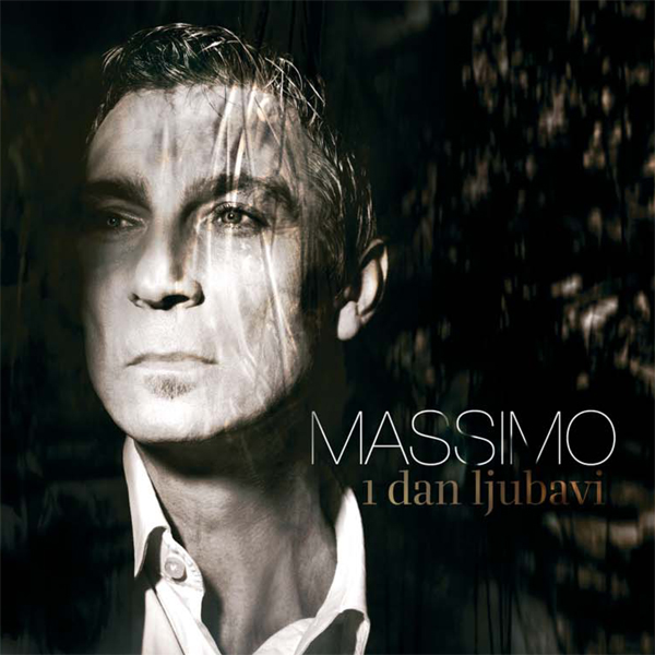 Massimo Savić: Oboževalcem podaril nov album