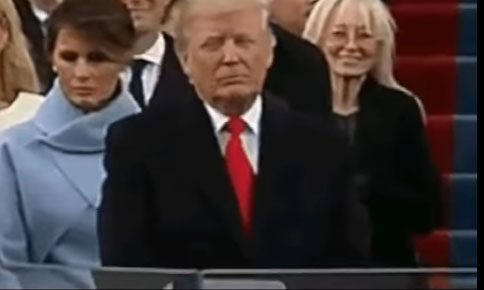Le s čim je Donald tako užalostil Melanijo?
