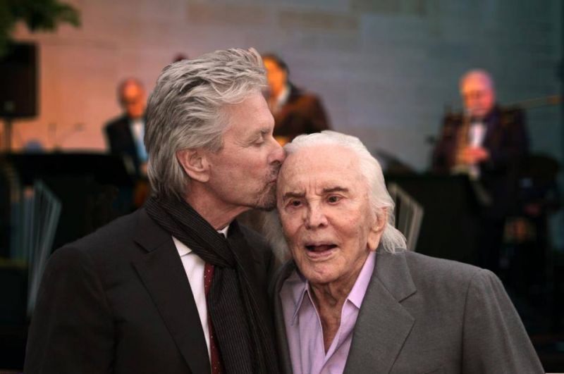 Kirk Douglas