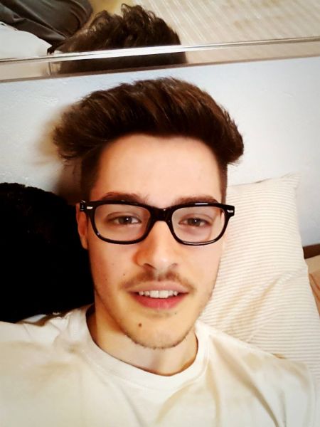 VROČE! Kakšne punce so všeč najlepšemu Slovencu?