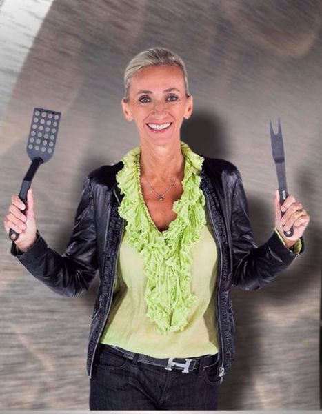 VROČE! Mojca Javh: Pri 19-ih že postala mama!