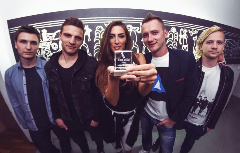 Foto! Prvo Zlato piščal za najboljši album so dobili ...