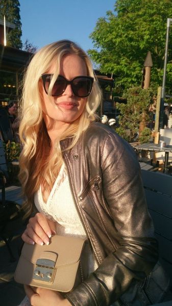 Nadiya Bychkova že imela zabavo za otroka