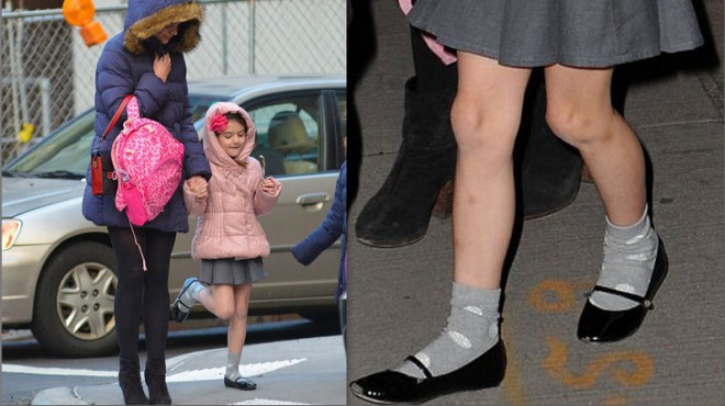 Nenormalno! Suri Cruise sredi zime po New Yorku brez žabic