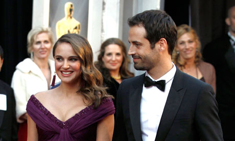 Natalie Portman postala mamica fantka