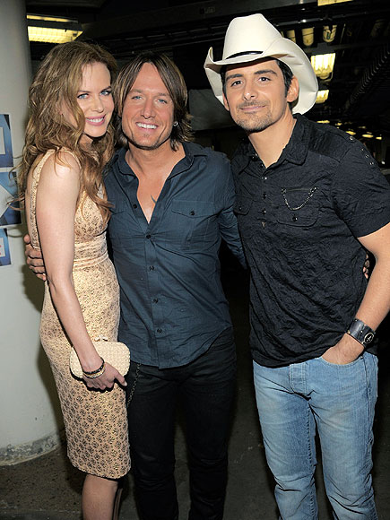 Na podelitvi CMA nagrad slavili Keith, Carrie in Miranda