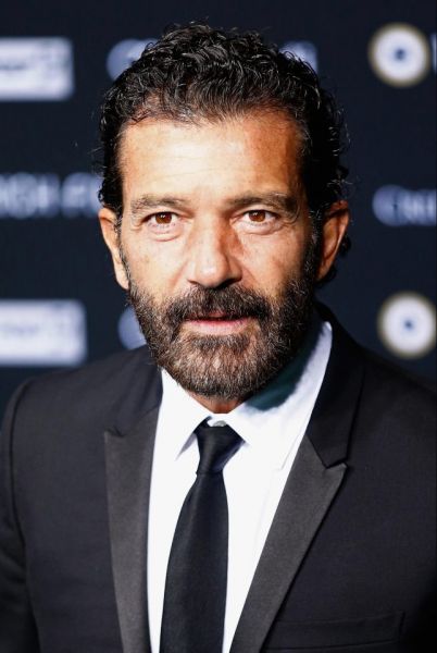 Antonio Banderas pristal v bolnišnici!