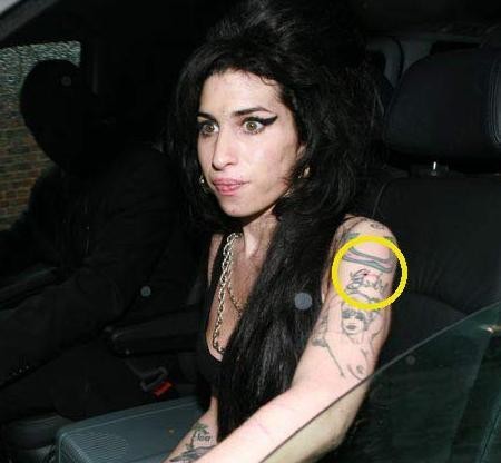 Amy Winehouse na dnu