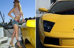 Jenna Jameson prodaja avto