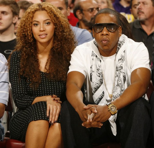 Beyonce skriva svoj poročni prstan