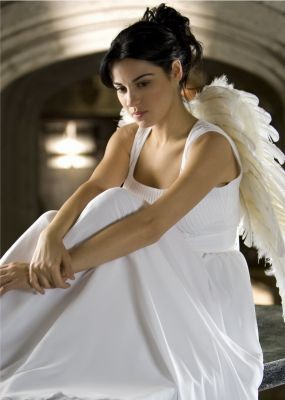 Maite Perroni v telenoveli Cuidado con el angel
