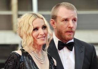 Madonna snela prstan