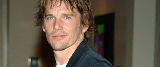 Ethan Hawke poročen z varuško svojih otrok