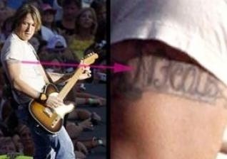 Keith Urban se je tetoviral in kupil prstan