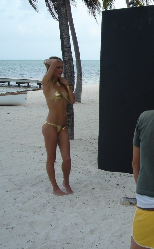 Bikini! Anna Kournikova