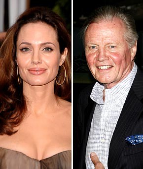 Oče Angeline Jolie: »Nikoli se ni igrala s punčkami«