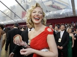 Katherine Heigl se bo posvetila veri