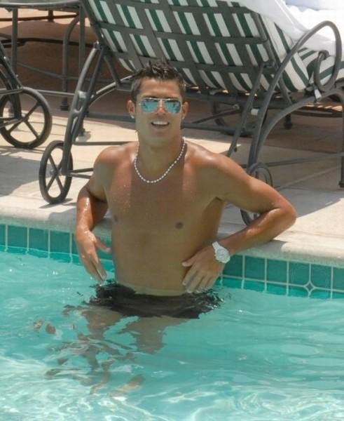 Cristiano Ronaldo nova gej ikona