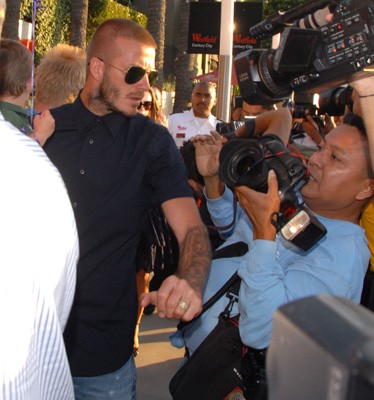 FOTO: Slavni proti paparacem