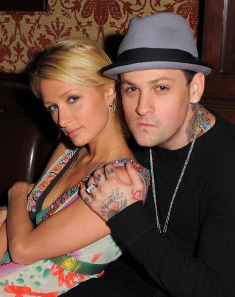 Paris Hilton s fantom pripravlja duet