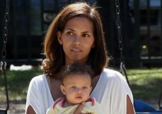 Halle Berry predstavila novi parfum