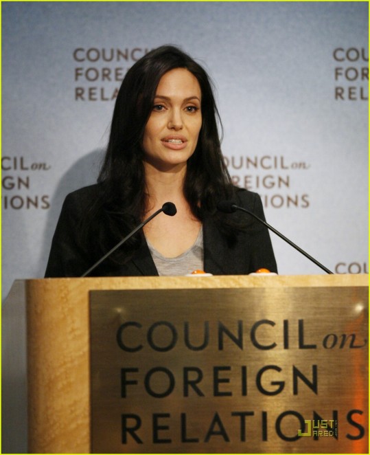 Angelina Jolie o beguncih in otrocih