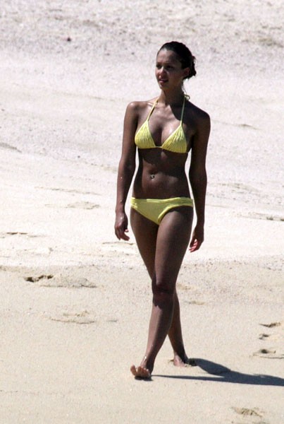 Bikini! Jessica Alba