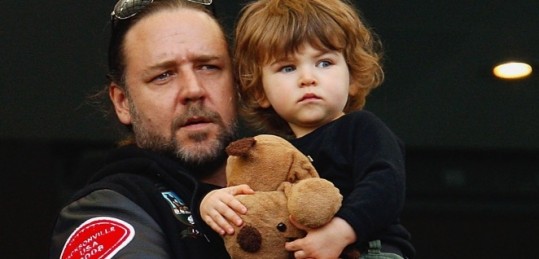 Russell Crowe: Moj dveletni sin je že zaročen