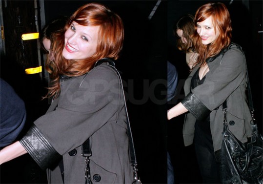 Sijoča mamica Ashlee Simpson