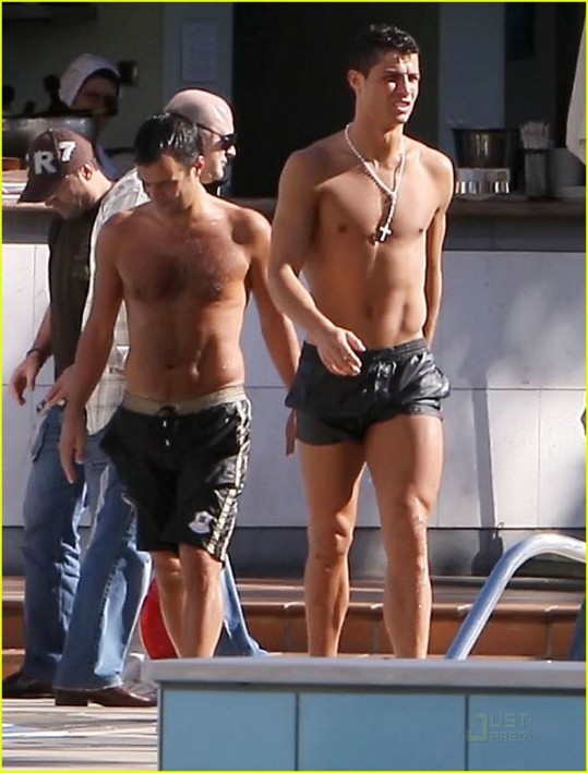 Bikini! Cristiano Ronaldo
