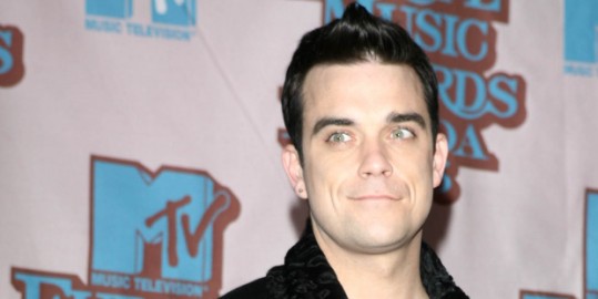 Robbie Williams: Dovolj je bilo lenarjenja