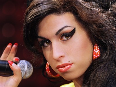 Amy Winehouse proglašena za poraženko leta