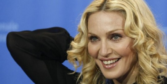 Madonna bo znova posvojila