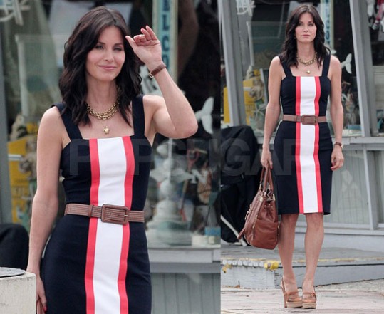 Courteney vas pozdravlja v Cougar Townu