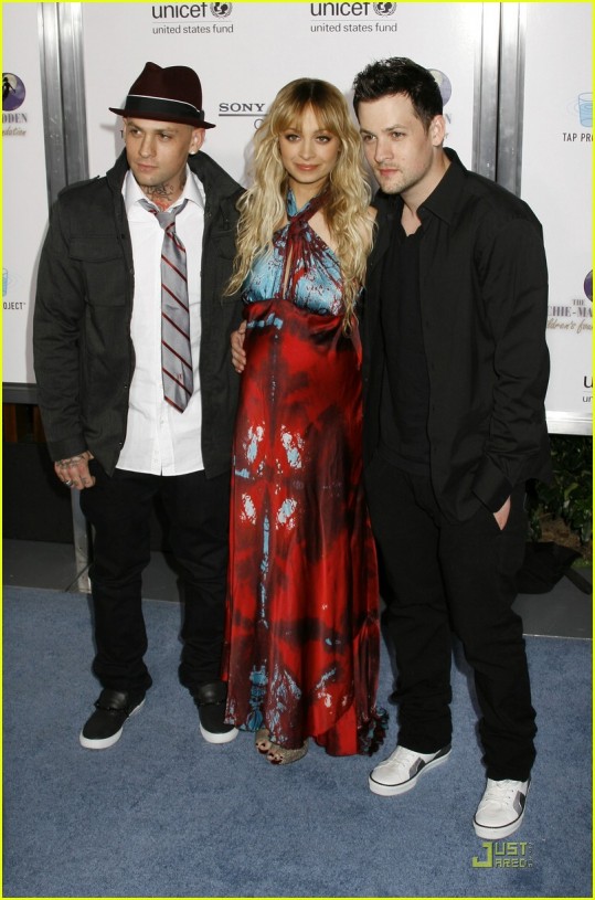Nicole in Joel pomagata Unicefu
