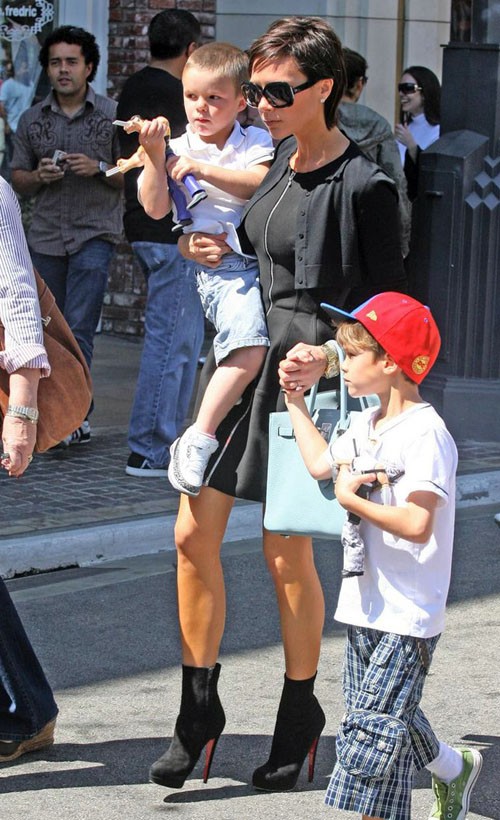Victoria Beckham po nakupih