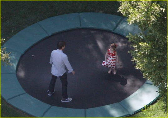 Suri Cruise: Trampolin zabava